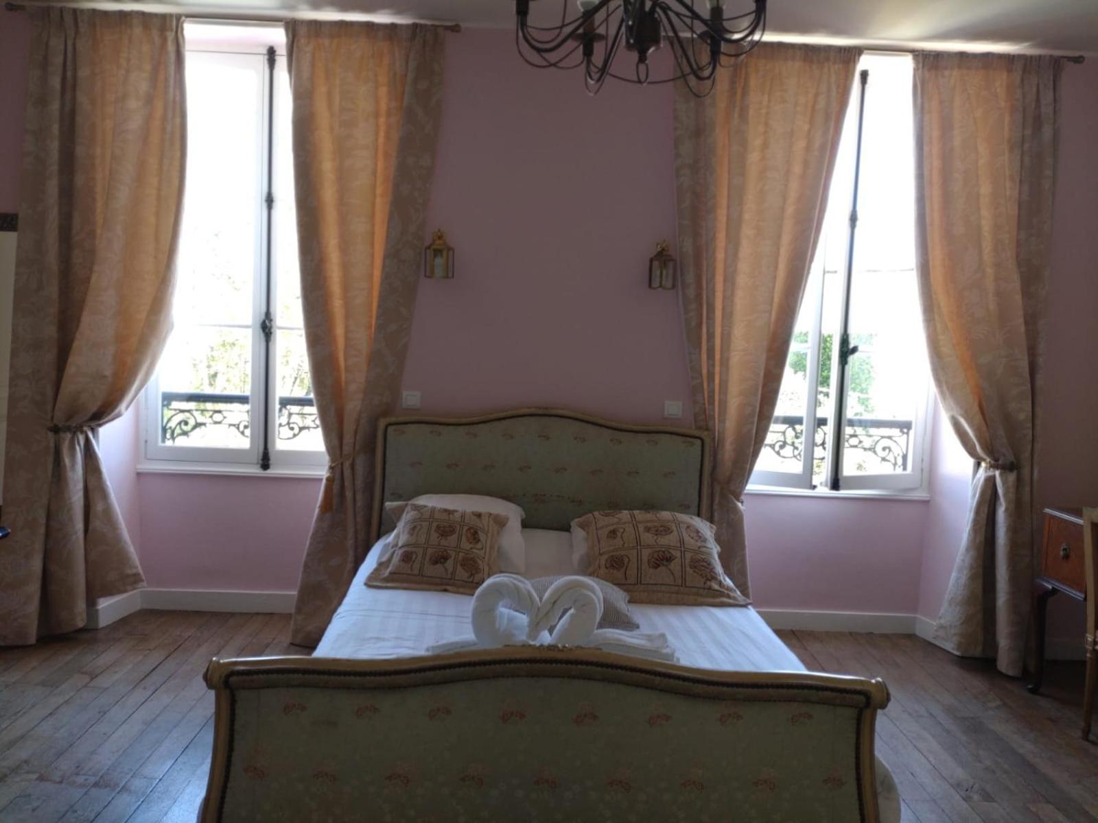 La Brasserie Chambre D'Hotes De Delphine Saulgé Esterno foto